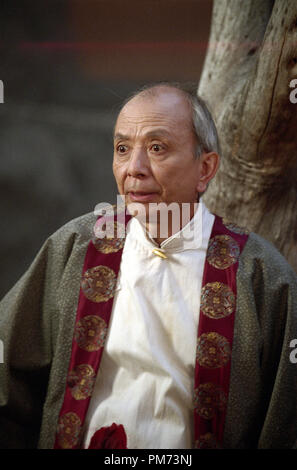 Studio Pubblicità ancora da "Charmed" James Hong 2001 Photo credit: Richard Cartwright Riferimento File # 308471711THA per solo uso editoriale - Tutti i diritti riservati Foto Stock