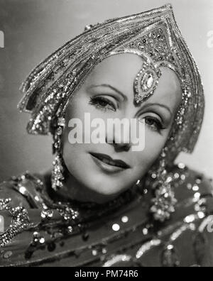 Greta Garbo, 'Mata Hari' 1931 MGM Riferimento File # 30928 147THA Foto Stock