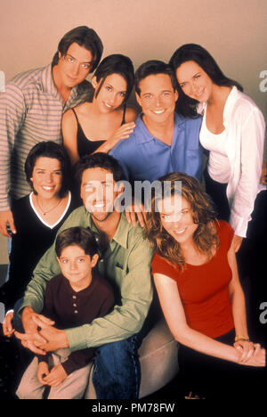 Film still da 'un partito di cinque' Jeremy London, Lacey Chabert, Scott Wolf, Jennifer Love Hewitt, Neve Campbell, Matthew Fox, Jacob Smith, Paula Devicq 1998 Riferimento File # 30996342THA per solo uso editoriale - Tutti i diritti riservati Foto Stock