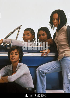 Film still da 'Set it Off' Vivica A. Fox, Queen Latifah, Kimberly Elise, Jada Pinkett Smith © 1996 nuova Linea Photo credit: D. Stevens Riferimento File # 31042258THA per solo uso editoriale - Tutti i diritti riservati Foto Stock