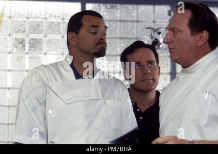 Film still da 'Houseguest' Sinbad, Phil Hartman, Jeffrey Jones © 1995 Hollywood Foto Photo credit: Marsha Blackburn Riferimento File # 31043317THA per solo uso editoriale - Tutti i diritti riservati Foto Stock