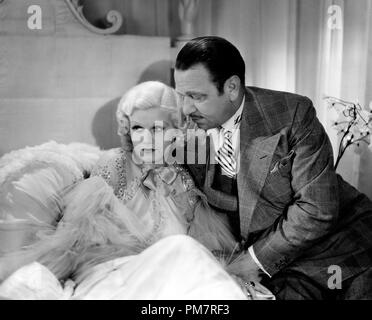 Studio Pubblicità ancora: 'Dall interno otto" Wallace Beeny, Jean Harlow 1933 MGM Riferimento File # 31386 1264THA Foto Stock