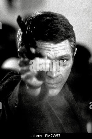 (Archival Classic Cinema - Steve McQueen retrospettivo) Steve McQueen 'Bullitt' 1968 Warner Riferimento File # 31386 897THA Foto Stock