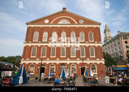 Faneuil Hall Marketplace di Boston, la contea di Suffolk, Massachusetts, STATI UNITI D'AMERICA Foto Stock