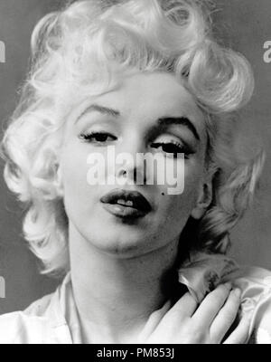 (Archival Classic Cinema - Marilyn Monroe Retrospective) Marilyn Monroe, circa 1959 file Reference # 31479 106THA Foto Stock