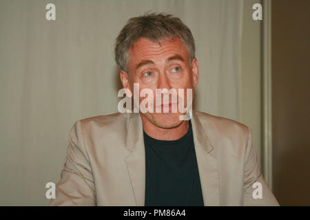 Tony Gilroy 'The Bourne Legacy' Portrait Session, 20 luglio 2012. La riproduzione da parte di American tabloid è assolutamente vietato. Riferimento al file # 31574 001CCR per solo uso editoriale - Tutti i diritti riservati Foto Stock