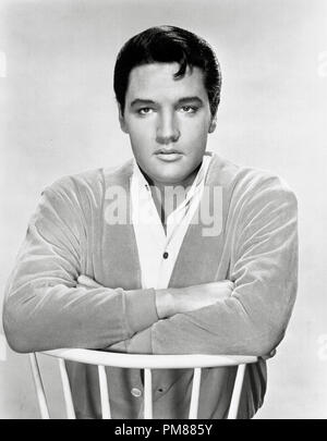 (Archival Classic Cinema - Elvis Presley Retrospective) Elvis Presley, circa 1965 file Reference # 31616 007THA Foto Stock