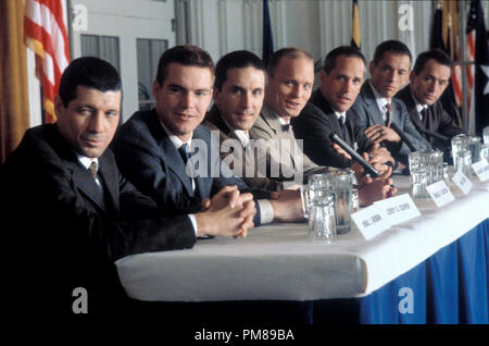 Studio Pubblicità ancora da 'il diritto roba' Fred Ward, Dennis Quaid, Scott Paulin, Ed Harris, Charles Frank, Scott Glenn, Lance Henriksen © 1983 Warner Tutti i diritti riservati Riferimento File # 31708070THA per solo uso editoriale Foto Stock