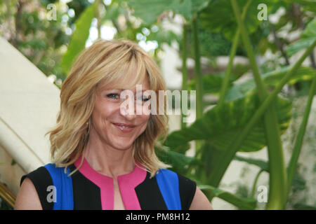 Edie Falco "Infermiere Jackie' Portrait Session, 5 aprile 2012. La riproduzione da parte di American tabloid è assolutamente vietato. Riferimento al file # 31494 007CCR per solo uso editoriale - Tutti i diritti riservati Foto Stock