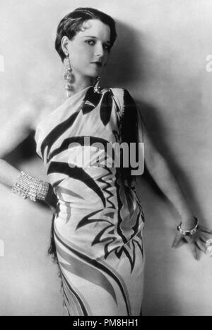 (Archival Classic Cinema - Louise Brooks Retrospective) Louise Brooks, circa, 1923 file Reference # 31500 030THA Foto Stock