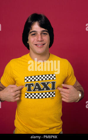 Studio Pubblicità ancora da 'Taxi' Tony Danza circa 1981 Tutti i diritti riservati Riferimento File # 31713050THA per solo uso editoriale Foto Stock