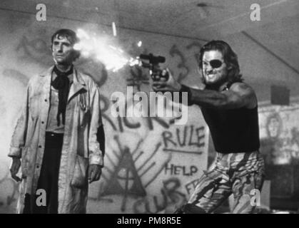 Studio Pubblicità ancora da 'fuga da New York" Harry Dean Stanton, Kurt Russell © 1981 Avco Embassy Tutti i diritti riservati Riferimento File # 31713154THA per solo uso editoriale Foto Stock