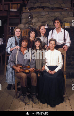 Studio Pubblicità ancora da "Piccola Casa nella prateria" Michael Landon, Melissa Gilbert, Matthew Laborteaux, Melissa Sue Anderson, Linwood Boomer, Karen Grassle, Lindsay e Sidney Greenbush 1979 Tutti i diritti riservati Riferimento File # 31718097THA per solo uso editoriale Foto Stock