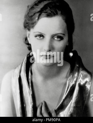(Archival Classic Cinema - Greta Garbo retrospettivo) Greta Garbo, "Torrent" 1926 Riferimento File # 31523 046 folle THA Foto Stock