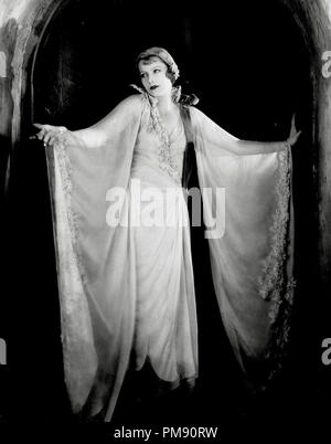 (Archival Classic Cinema - Greta Garbo retrospettivo) Greta Garbo, 'l'Temptress' 1926 MGM Riferimento File # 31523 062THA Foto Stock