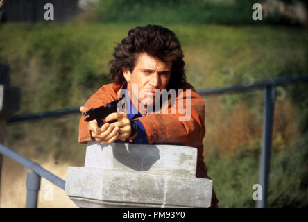 Studio Pubblicità ancora da "Arma letale' Mel Gibson © 1987 Warner Tutti i diritti riservati Riferimento File # 31697183THA per solo uso editoriale Foto Stock