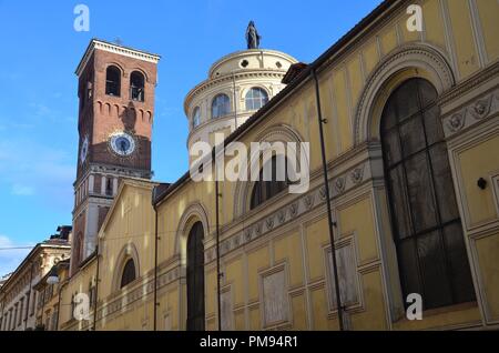 Torino (Torino), Hauptstadt der Regione Piemonte, Nord-Italien; Kirche in der Stadtmitte Foto Stock