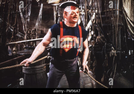 Studio Pubblicità ancora da 'I Goonies' John Matuszak © 1985 Warner Tutti i diritti riservati Riferimento File # 31703058THA per solo uso editoriale Foto Stock