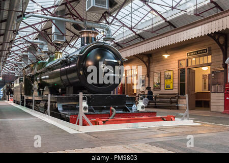 4003 Lode Star GWR, locomotiva a vapore, Great Western Railway Museum, Swindon, Regno Unito Foto Stock