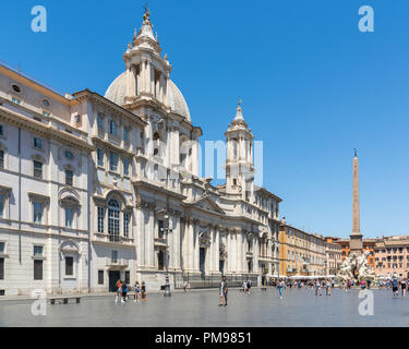 Sant Agnese in Agone & Fontana dei Quattro Fiumi, Piazza Navona, Roma, Italia Foto Stock