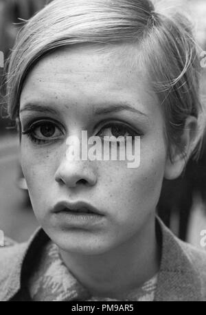 Twiggy Lawson, circa 1966 Riferimento File # 31955 130 THA Foto Stock