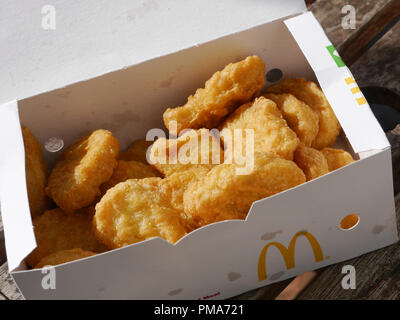 Un pollo 20 McNugget sharebox Foto Stock