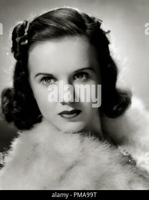 Deanna Durbin circa 1939 Riferimento File # 31955 882THA Foto Stock