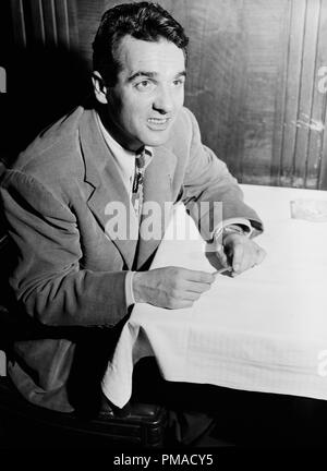 Ritratto di Gene Krupa, 400 Ristorante, New York, N.Y., circa nel giugno 1946. Foto di: William P. Gottlieb Riferimento File # 32368 500 THA Foto Stock