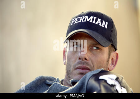 Direttore/sceneggiatore Peter Berg sul set di Imagine Entertainment adattamento di H.G. Bissinger vincitrice di un premio, libro Venerdì notte le luci. (2004) Foto Stock