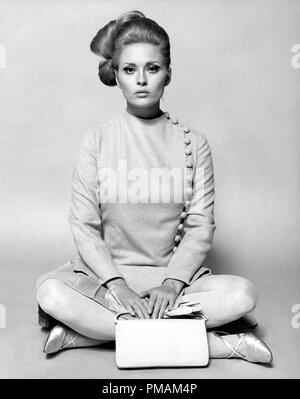 Faye Dunaway, "Thomas Crown Affair' (1968) United Artists Riferimento File # 33300 929THA Foto Stock