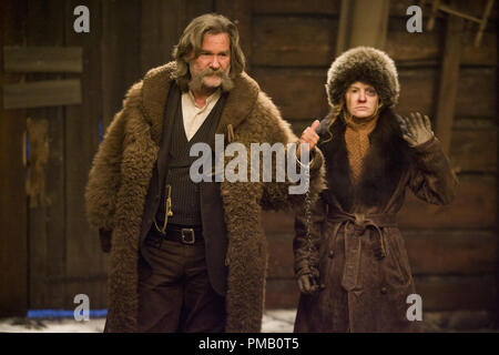 KURT RUSSELL e Jennifer Jason Leigh star nell'odioso otto Foto Stock