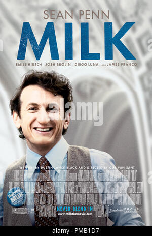 Sean Penn stelle come nella vita reale dei diritti gay icona Harvey Milk nel regista Gus Van Sant il latte, un Focus Features release. 'Milki' (2008) Focus Features Poster Foto Stock