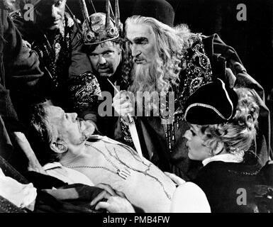 Harry Andrews, Diana Rigg, Vincent Price, "teatro di sangue" (1973) United Artists Riferimento File # 33371 141THA Foto Stock