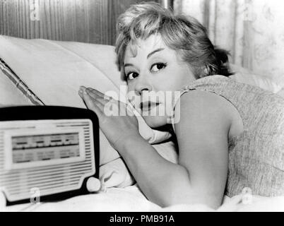 Giulietta Masina, "notti di Cabiria', 1957 Lopert Riferimento File # 32557 386THA Foto Stock