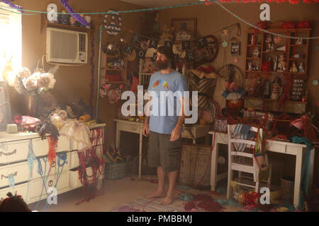 Phil (Forte) in 'c è qualcuno là fuori?' stagione due premiere episodio di L'ultimo uomo sulla terra Foto Stock