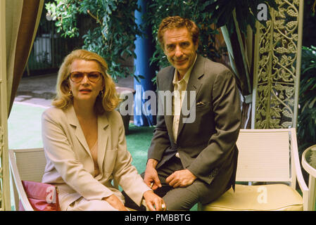 Gena Rowlands e John Cassavetes, circa 1982 © CCR /Hollywood Archivio - Tutti i diritti riservati Riferimento File # 32914 406CCR Foto Stock