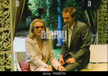 Gena Rowlands e John Cassavetes, circa 1982 © CCR /Hollywood Archivio - Tutti i diritti riservati Riferimento File # 32914 407CCR Foto Stock