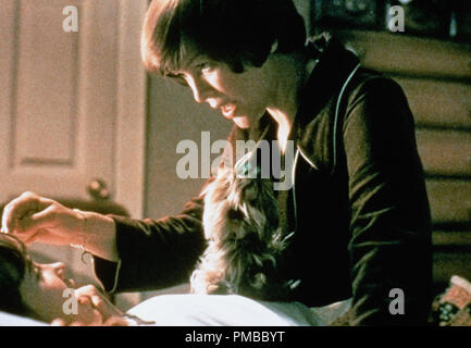 Linda Blair e Ellen Burstyn in "l'esorcista', (1973) Warner Bros Riferimento al file # 32914 445THA Foto Stock
