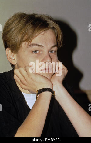Conferenza stampa ritratto di Leonardo DiCaprio circa 1994 © CCR Photo Library/Hollywood Archivio (Tutti i diritti riservati) Riferimento File # 33480 172THA Foto Stock