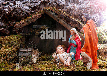Danya B. Presepe Moderno In Ferro: Set Da 6 Sculture Minimaliste Per Decorazioni Natalizie E Pasquali