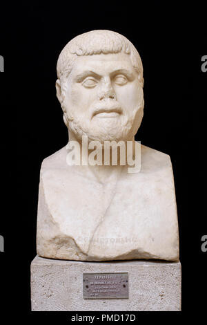 Roma. L'Italia. Ritratto di herm busto di Themistocles (ca. 524-459 BC), uomo politico ateniese e generale, copia romana di un originale greco del V secolo Foto Stock