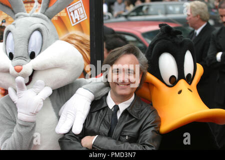 "Looney Tunes: torna in azione' Premiere 11-9-2003 Dir. Joe Dante con Bugs Bunny e Daffy Duck Foto di Giuseppe Martinez - Tutti i diritti riservati Riferimento File # 21596 0022PLX per solo uso editoriale - Tutti i diritti riservati Foto Stock