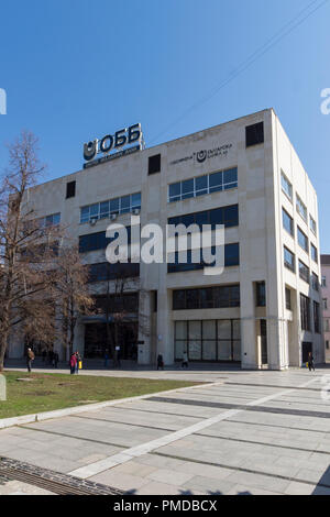 PERNIK, Bulgaria - 12 Marzo 2014: vista panoramica del centro della città di Pernik, Bulgaria Foto Stock