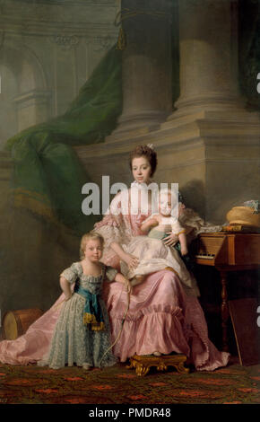 Queen Charlotte (1744-1818), con i suoi due figli maggiori. Data/Periodo: ca. 1764-69. La pittura. Olio su tela. Altezza: 247.8 cm (97,5 in); larghezza: 165 cm (64,9 in). Autore: Allan Ramsay. Ramsay. RAMSAY, Allan. Foto Stock