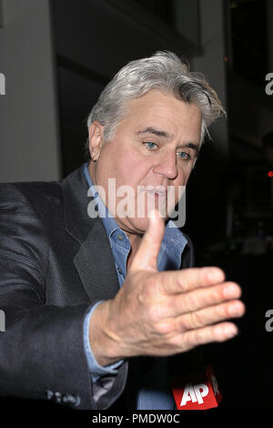 Jay Leno a Lamborghini di tutto il mondo il partito di debutto per le loro ultime Top Secret veicolo presso il Museo della Radio e della televisione, 5 gennaio 2006 - Beverly Hills, CA Foto di Giuseppe Martinez - Tutti i diritti riservati Riferimento File # 22597 0013PLX per solo uso editoriale - Tutti i diritti riservati Foto Stock