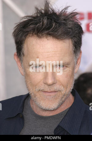 " Otto sotto" (Premiere) Bruce Greenwood 02-12-2006 / El Capitan theater / Hollywood, CA / Walt Disney Pictures / Foto di Giuseppe Martinez / PictureLux Riferimento File # 22662 0057PLX per solo uso editoriale - Tutti i diritti riservati Foto Stock