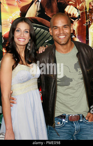 'Rush Hour 3' (Premiere) Dayanara Torres, Amaury Nolasco 7-30-2007 / il Teatro Cinese di Mann / Hollywood, CA / New Line Cinema / © Giuseppe Martinez/Picturelux - Tutti i diritti riservati Riferimento File # 23135 0031PLX per solo uso editoriale - Tutti i diritti riservati Foto Stock