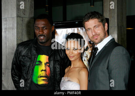 RocknRolla Premiere Idris Elba, Thandie Newton, Gerard Butler 10-6-2008 / Arclight Glossari Affini plafoniera / Hollywood, CA / Warner Brothers / © Giuseppe Martinez/Picturelux - Tutti i diritti riservati Riferimento File # 23622 0051PLX per solo uso editoriale - Tutti i diritti riservati Foto Stock
