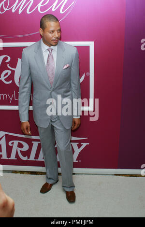 Terrance Howard alla varietà del primo annuale di potere delle donne il pranzo. Gli arrivi presso il Beverly Wilshire Hotel di Beverly Hills, CA, 24 settembre 2009. Foto © Giuseppe Martinez / Picturelux Riferimento File # 30079 14JM per solo uso editoriale - Tutti i diritti riservati Foto Stock
