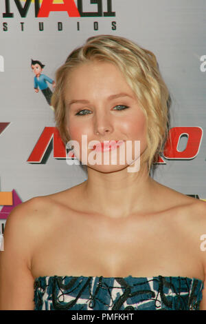 Kristen Bell alla premiere di Summit Entertainment e Imagi Studios' 'Astro Boy". Gli arrivi presso Grauman's Chinese Theatre a Hollywood, CA, 19 ottobre 2009. Foto di: Giuseppe Martinez/PictureLux Riferimento File # 30090 24PLX per solo uso editoriale - Tutti i diritti riservati Foto Stock